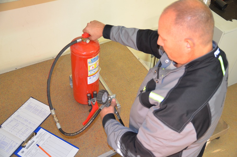 Обеспечение доступности и исправности средств пожаротушения